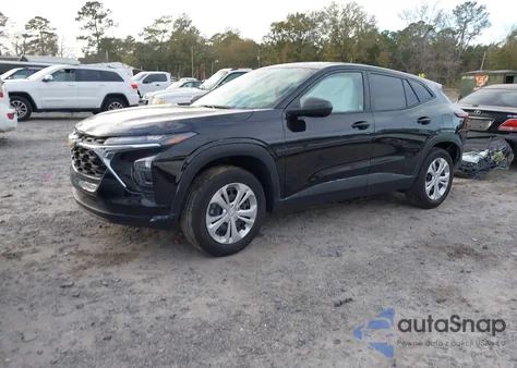 2024 Chevrolet Trax Fwd Sp z USA, uszkodzony, nr VIN KL77LFE26RC112605